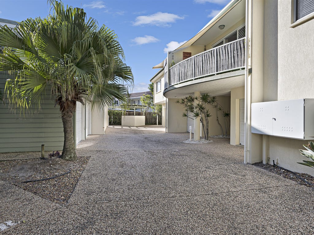 8/49 Petrie Avenue, MARCOOLA, QLD, 4564, Marcoola - Thumbnail 2