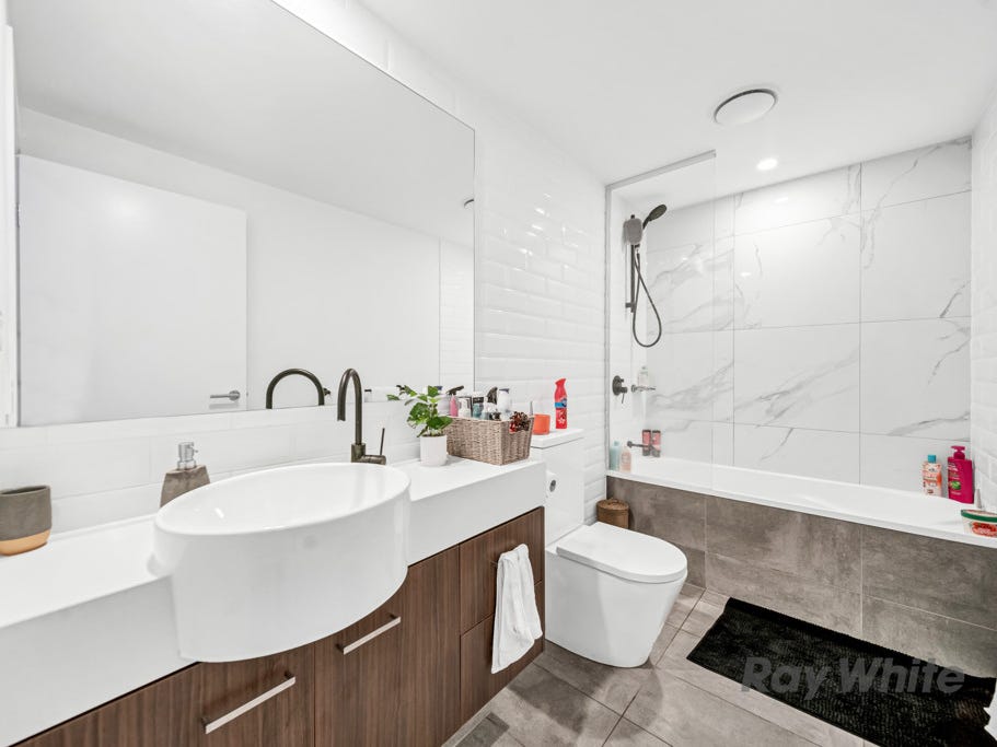 2401/397 Christine Avenue, VARSITY LAKES, QLD, 4227, Varsity Lakes - Thumbnail 7