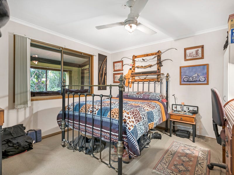 44 Namba Street, PACIFIC PARADISE, QLD, 4564, Pacific Paradise - Thumbnail 2