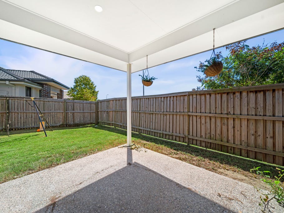 54 Arcadia Circuit, YARRABILBA, QLD, 4207, Yarrabilba - Thumbnail 4