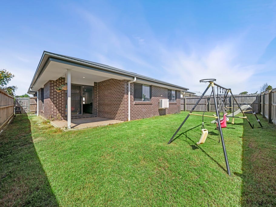 54 Arcadia Circuit, YARRABILBA, QLD, 4207, Yarrabilba - Thumbnail 3
