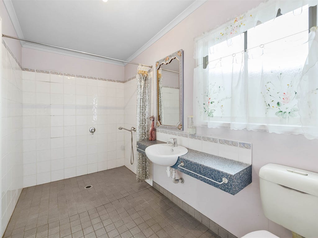 15 Lerner Street, PACIFIC PARADISE, QLD, 4564, Pacific Paradise - Thumbnail 2