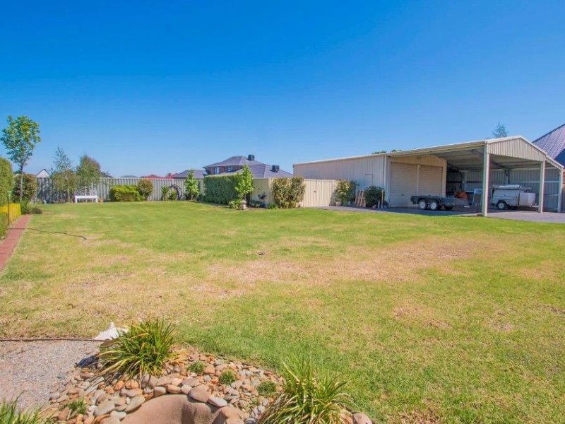3 Vinery Place, Kurunjang, VIC, 3337, Kurunjang - Thumbnail 2