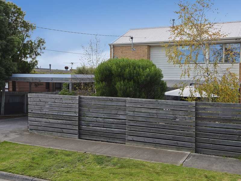 59 Graylea Avenue Herne Hill VIC 3218 Realestate Au