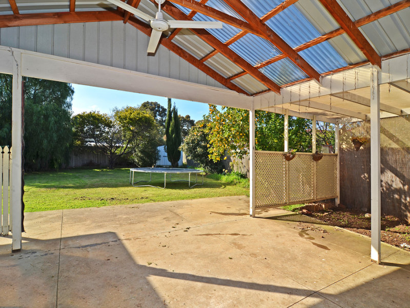 2 Davie Cres, Hoppers Crossing, VIC, 3029, Hoppers Crossing - Thumbnail 6