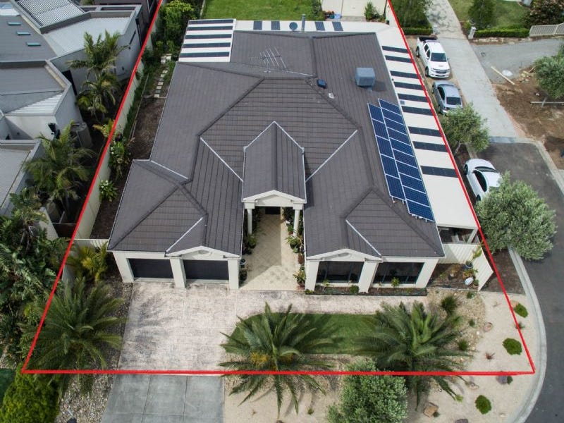 9/5 Drummond Street, Point Cook - Thumbnail 2