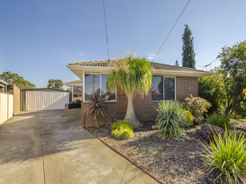 8 Serpentine Court Werribee VIC 3030 Realestate Au