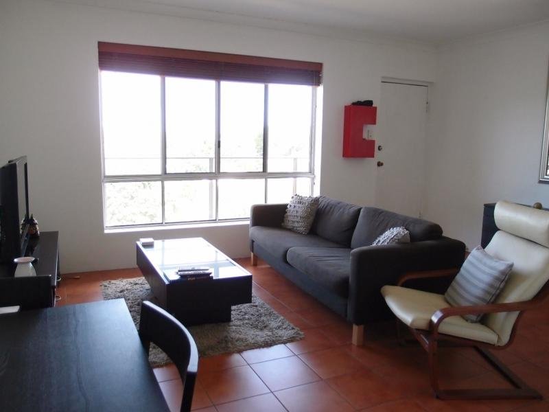 $2,147,483,647 (sold on 16-Sep-2013) Unit 2 beds | 1 bath | 1 car 200 Baroona Rd PADDINGTON QLD 4064, 647 (Sold On 16-Sep-2013) Unit 2 Beds | 1 Bath | 1 Car 200 Baroona Rd Paddington - Thumbnail 2