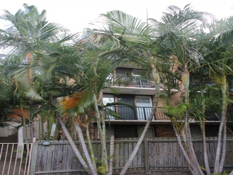 $2,147,483,647 (sold on 22-Jul-2014) Townhouse 2 beds | 2 bath | 1 car 11 Bowler St PADDINGTON QLD 4064, 647 (Sold On 22-Jul-2014) Townhouse 2 Beds | 2 Bath | 1 Car 11 Bowler St Paddington - Thumbnail 2