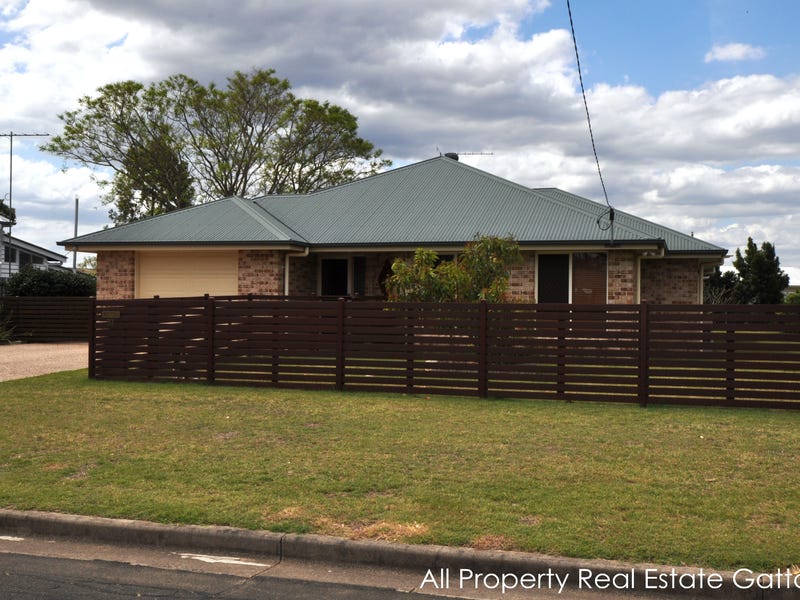 33 Spencer Street Gatton Qld 4343 Property Details