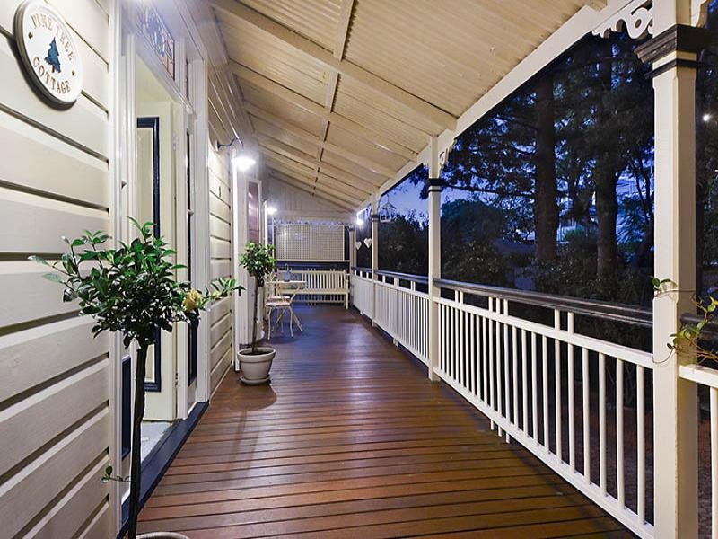 $2,147,483,647 (sold on 02-Apr-2016) House 2 beds | 1 bath | 2 car 8 Oxford Street PADDINGTON QLD 4064, 647 (Sold On 02-Apr-2016) House 2 Beds | 1 Bath | 2 Car 8 Oxford Street Paddington - Thumbnail 3