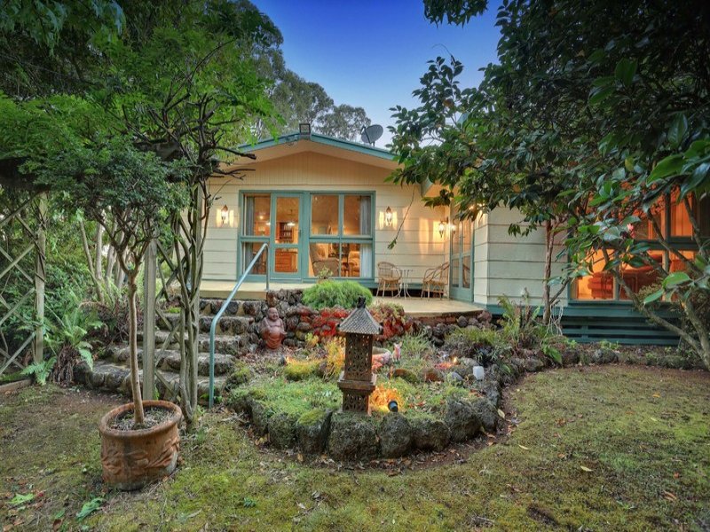 Belgrave Gembrook Road Emerald Vic Property Details