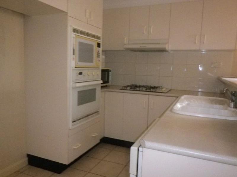 $2,147,483,647 (sold on 16-Jan-2013) Townhouse 2 beds | 2 bath | 2 car 211 Baroona Rd PADDINGTON QLD 4064, 647 (Sold On 16-Jan-2013) Townhouse 2 Beds | 2 Bath | 2 Car 211 Baroona Rd Paddington - Thumbnail 4