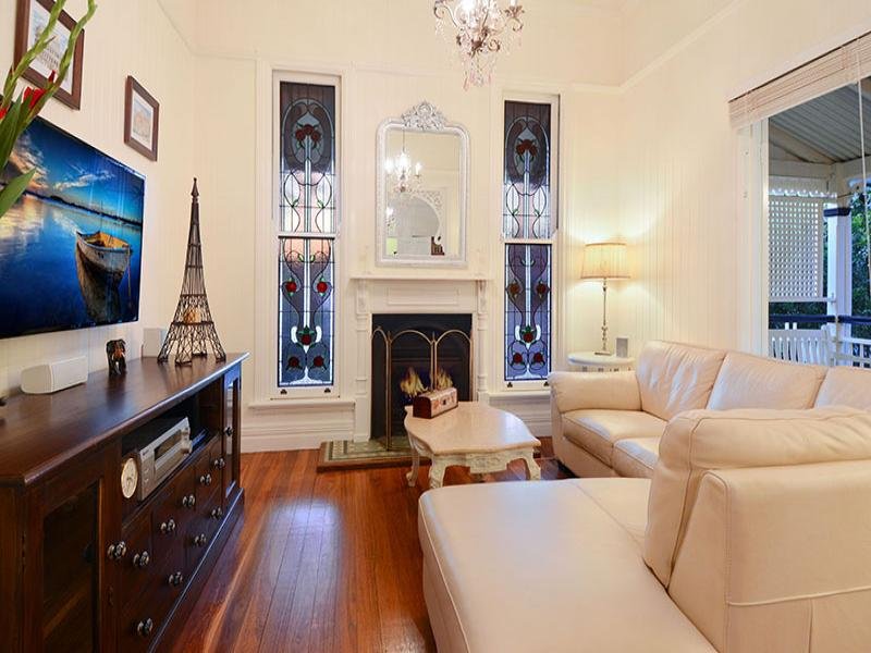 $2,147,483,647 (sold on 02-Apr-2016) House 2 beds | 1 bath | 2 car 8 Oxford Street PADDINGTON QLD 4064, 647 (Sold On 02-Apr-2016) House 2 Beds | 1 Bath | 2 Car 8 Oxford Street Paddington - Thumbnail 4