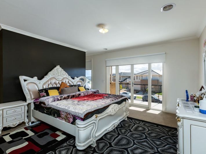 234 Sanctuary Lakes South Boulevard, Point Cook, VIC, 3030, Point Cook - Thumbnail 6