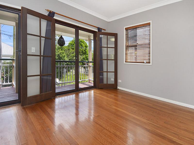 $2,147,483,647 (sold on 25-Apr-2017) House 3 beds | 2 bath | 2 car 47 Ewart St PADDINGTON QLD 4064, 647 (Sold On 25-Apr-2017) House 3 Beds | 2 Bath | 2 Car 47 Ewart St Paddington - Thumbnail 2