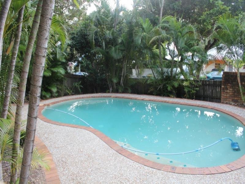 $2,147,483,647 (sold on 22-Jul-2014) Townhouse 2 beds | 2 bath | 1 car 11 Bowler St PADDINGTON QLD 4064, 647 (Sold On 22-Jul-2014) Townhouse 2 Beds | 2 Bath | 1 Car 11 Bowler St Paddington - Thumbnail 5
