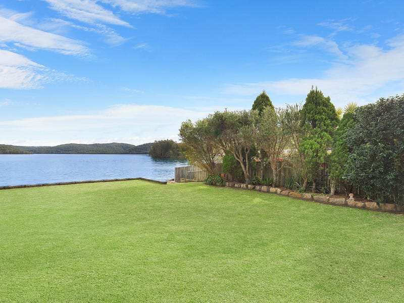 Wimbledon Avenue North Narrabeen Nsw Realestate Au