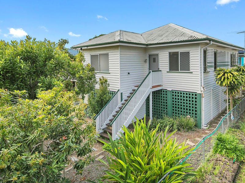 Walnut Street Wynnum Qld Property Details