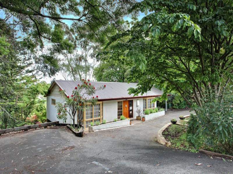 Belgrave Gembrook Road Emerald Vic Property Details