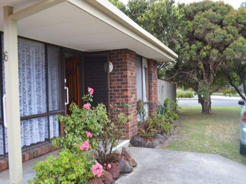 6 55 Sandymount Avenue Inverloch Vic 3996 Property Details