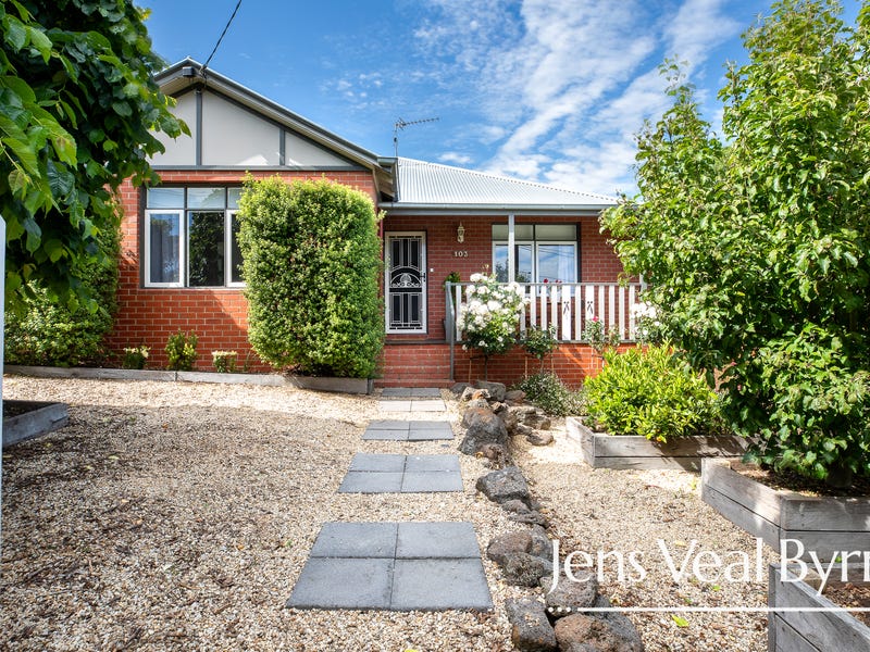 Learmonth Street Buninyong Vic Property Details