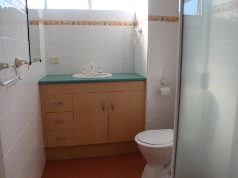 $2,147,483,647 (sold on 22-Jul-2014) Unit 2 beds | 1 bath | 1 car 122 Beck St PADDINGTON QLD 4064, 647 (Sold On 22-Jul-2014) Unit 2 Beds | 1 Bath | 1 Car 122 Beck St Paddington - Thumbnail 5