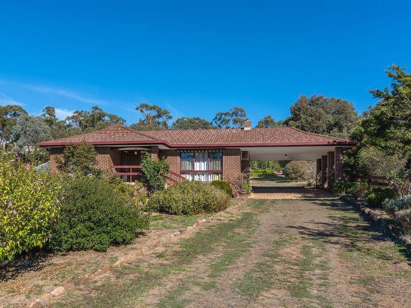 13 Lawrence Street Maldon VIC 3463 Realestate Au