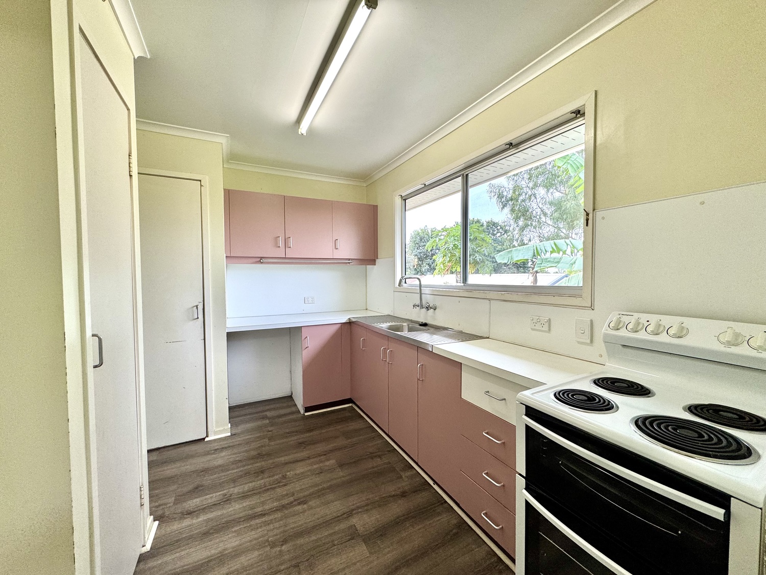 41 FLIGHT Drive, Moranbah Sold by Infinity Property Specialists - image 6