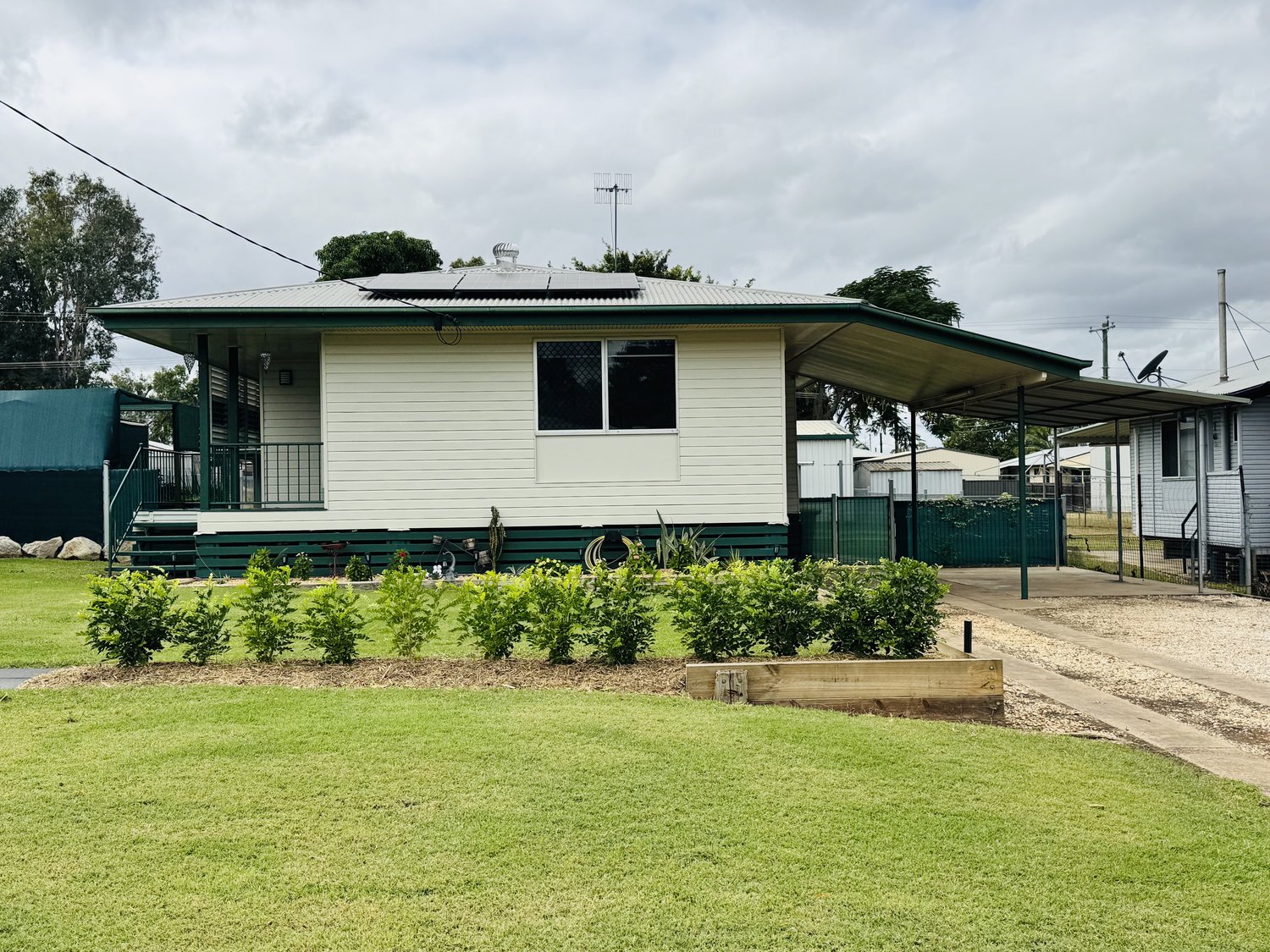 16 LAWRENCE Street, Moranbah Sold by Infinity Property Specialists - image 29