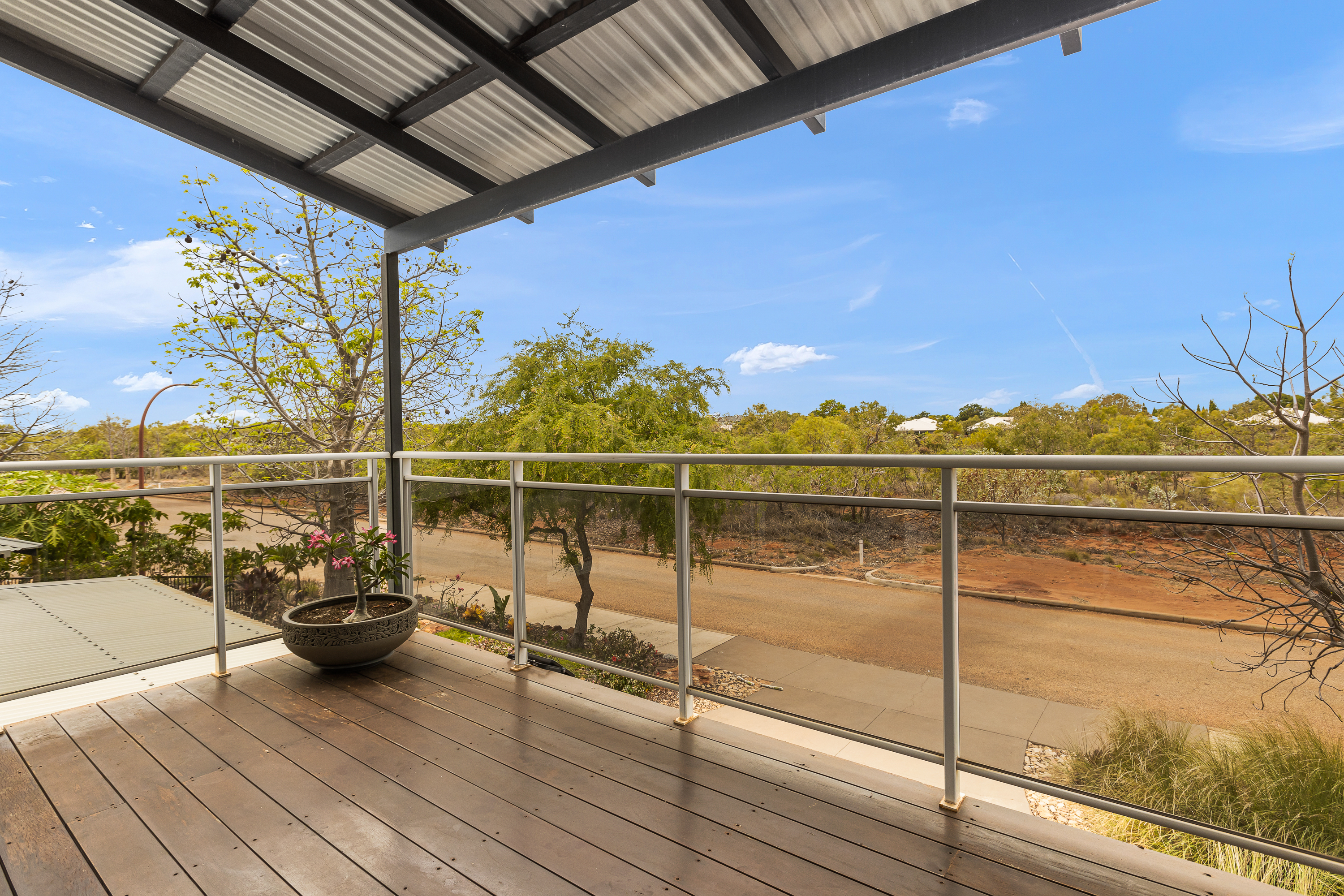 Fully Furnished Coastal Retreat Opposite Cable Beach