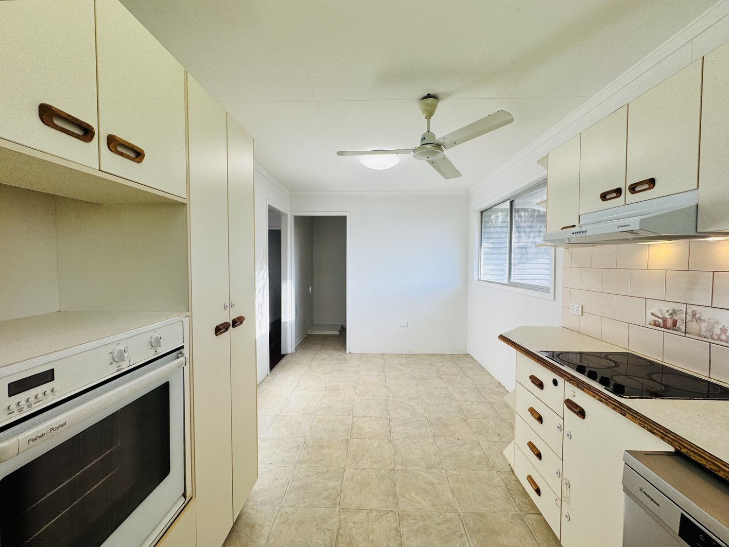 45 LEICHHARDT Drive, Moranbah Leased by Infinity Property Specialists - image 5