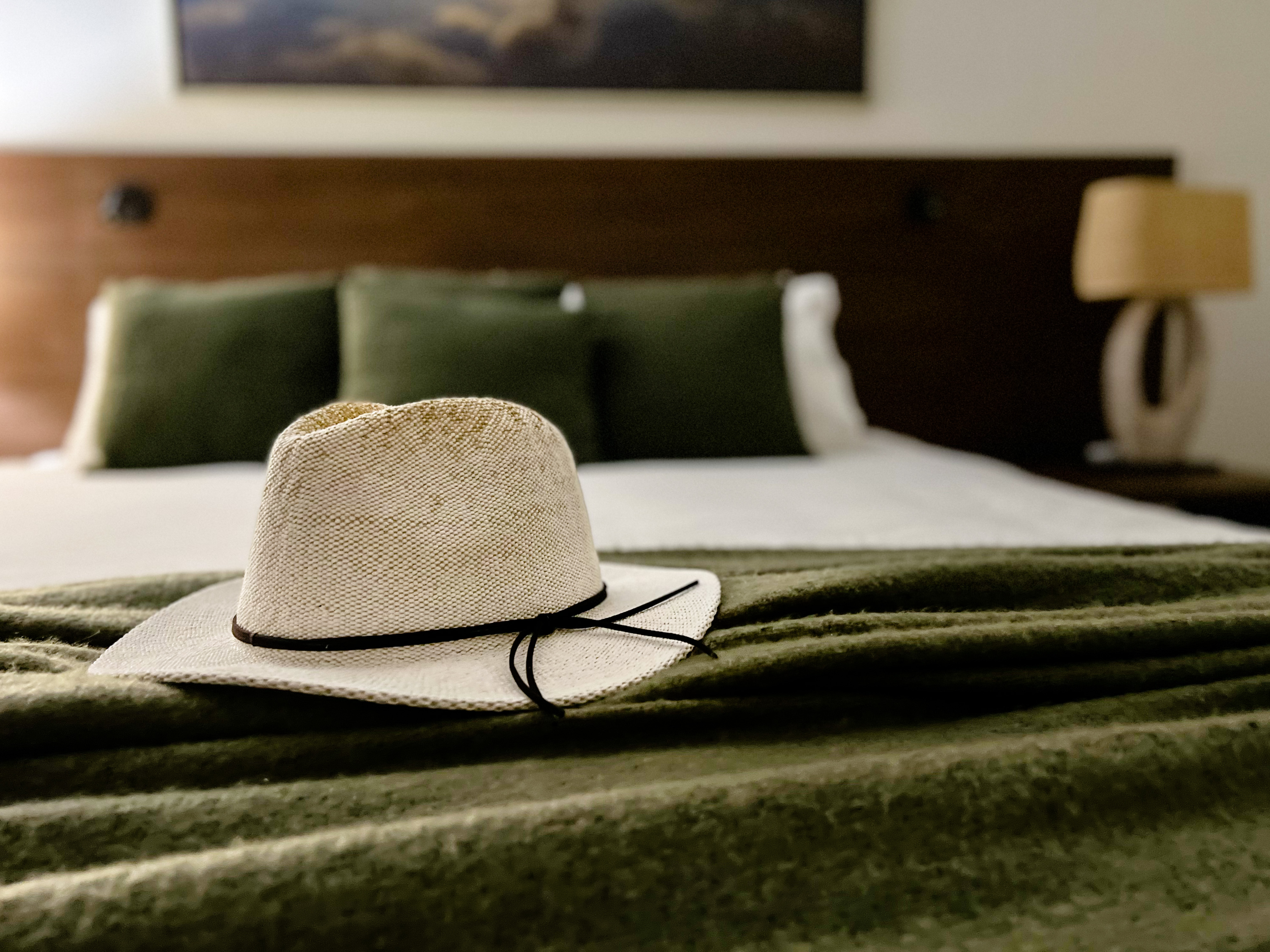 Fully Furnished & Executive Ready — Wi-Fi + Power Included