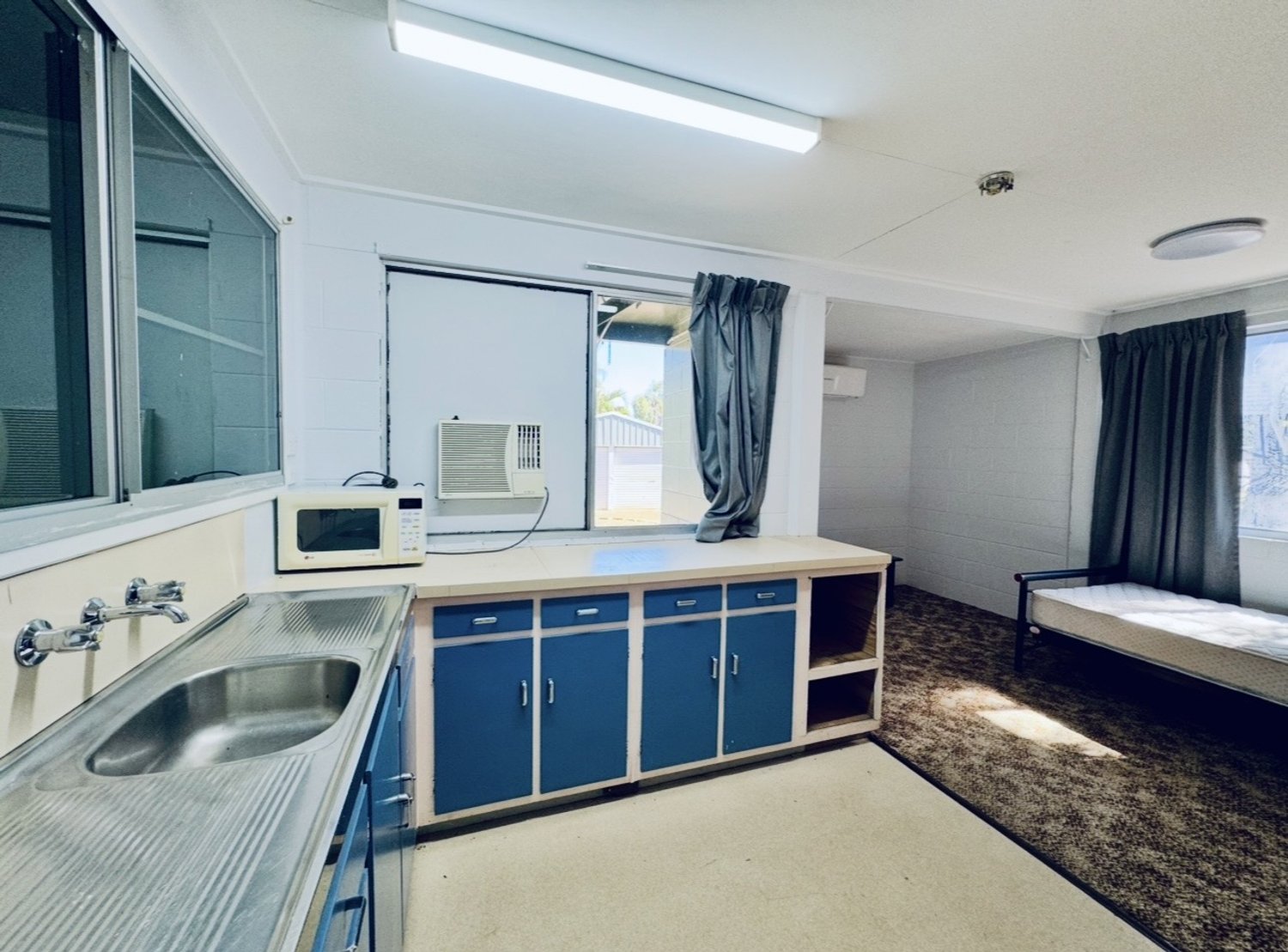 17 MACKAY Street, Moranbah For Sale by Infinity Property Specialists - image 15