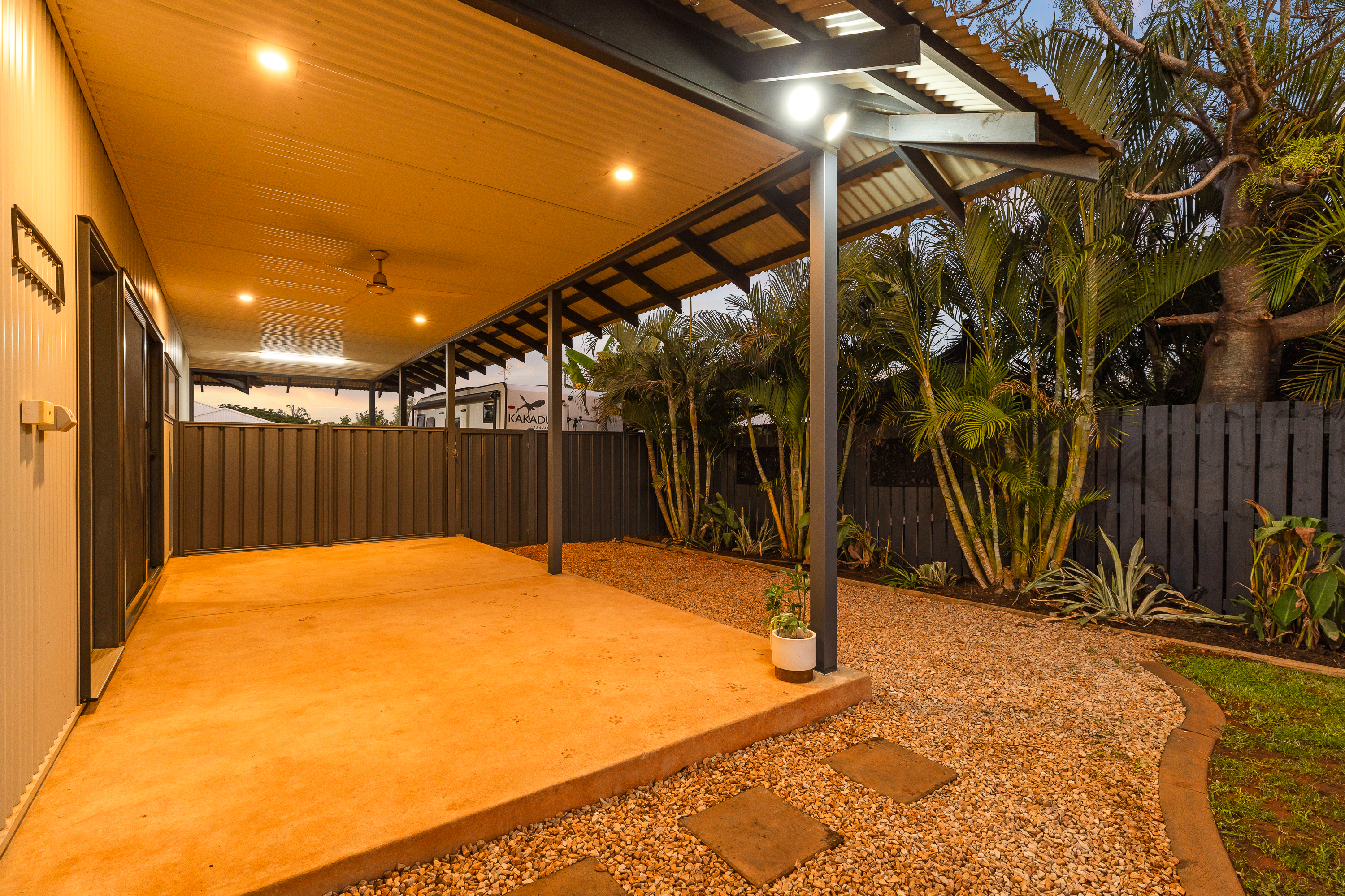 Poolside Living in Popular Broome North