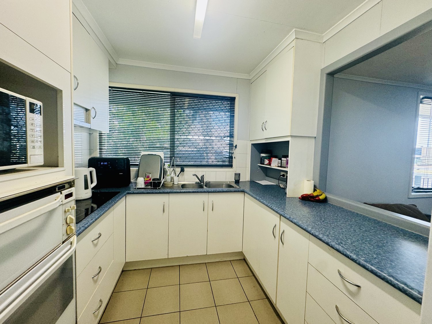 22  BELYANDO Avenue, Moranbah Leased by Infinity Property Specialists - image 4