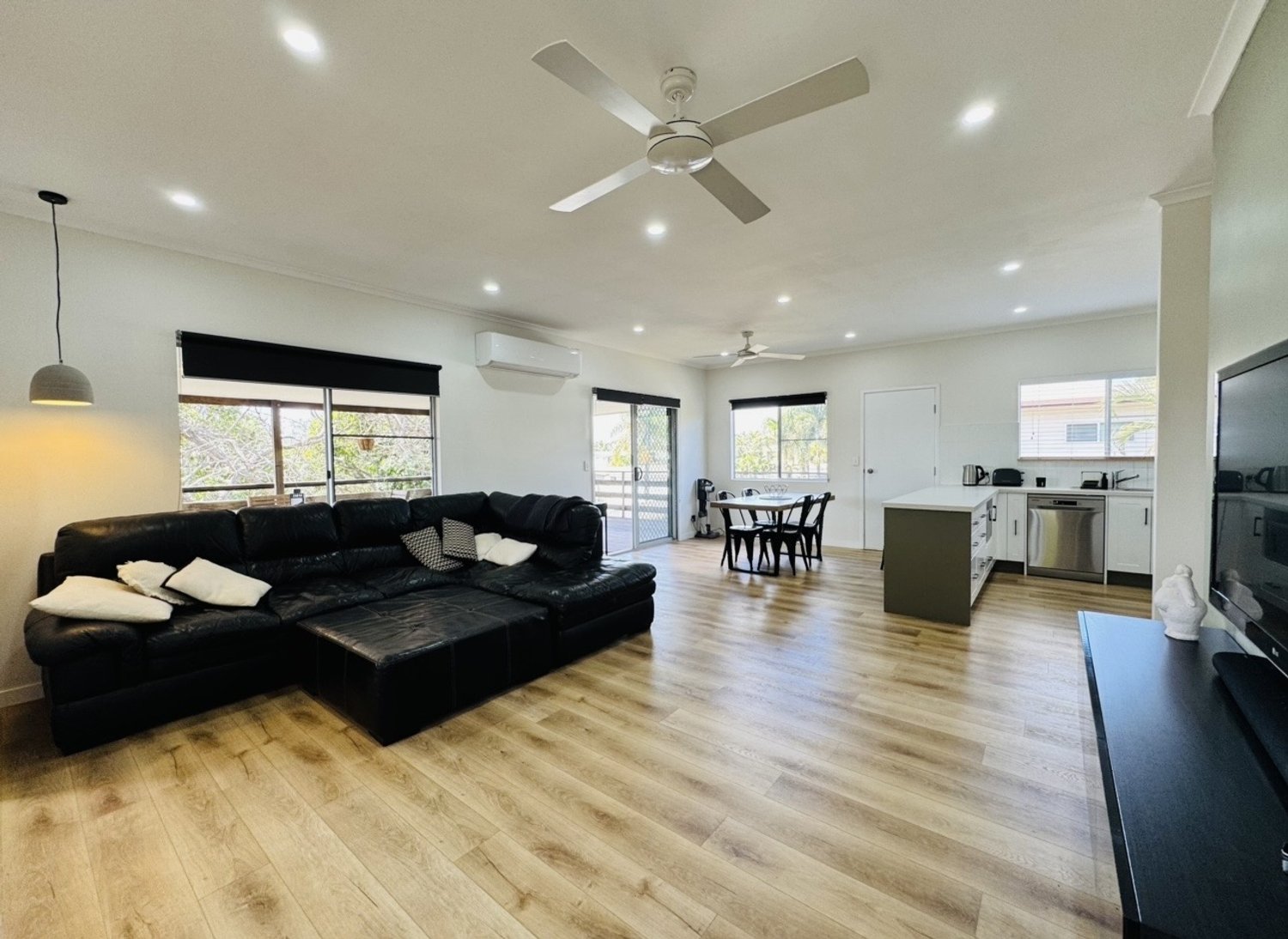 5 YEATES Street, Moranbah For Sale by Infinity Property Specialists - image 7