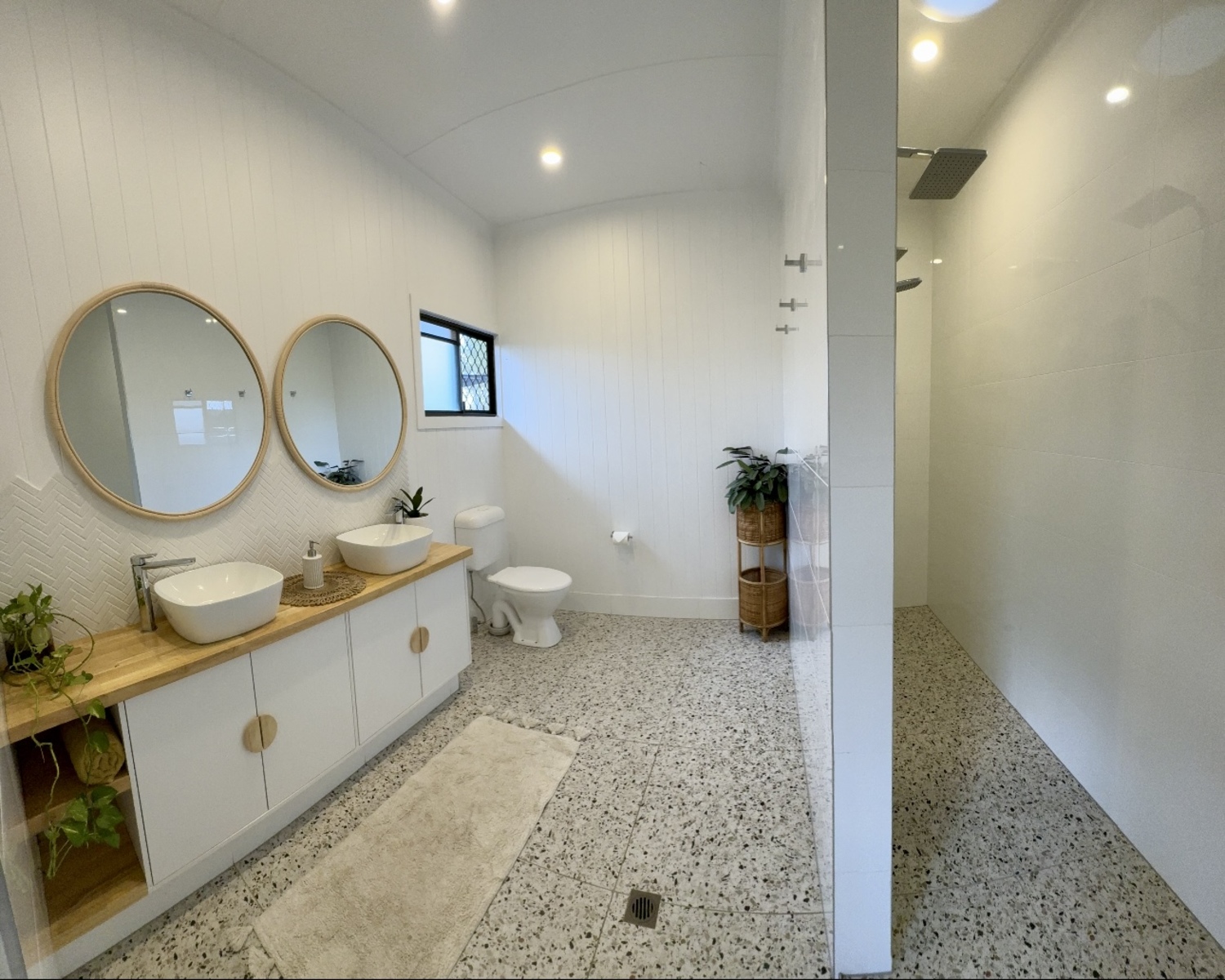 16a & 16b JACKSON Avenue, Moranbah Sold by Infinity Property Specialists - image 12