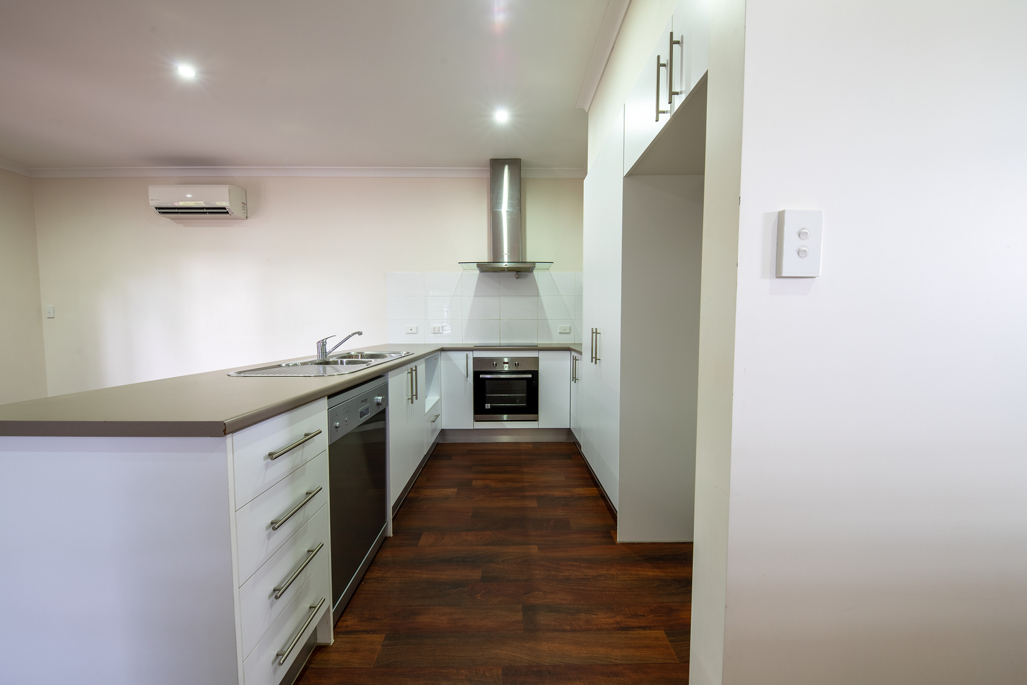1, 2 And 3 /40 LEICHHARDT Drive, Moranbah For Sale by Infinity Property Specialists - image 20