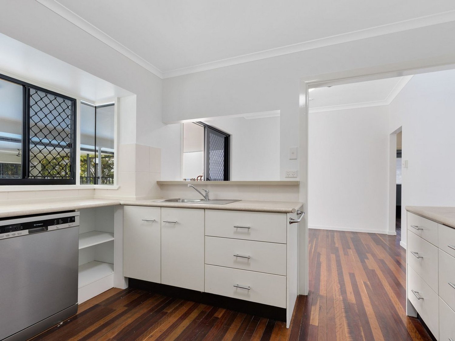 23 MACGREGOR Street, The Range Sold by Infinity Property Specialists - image 10
