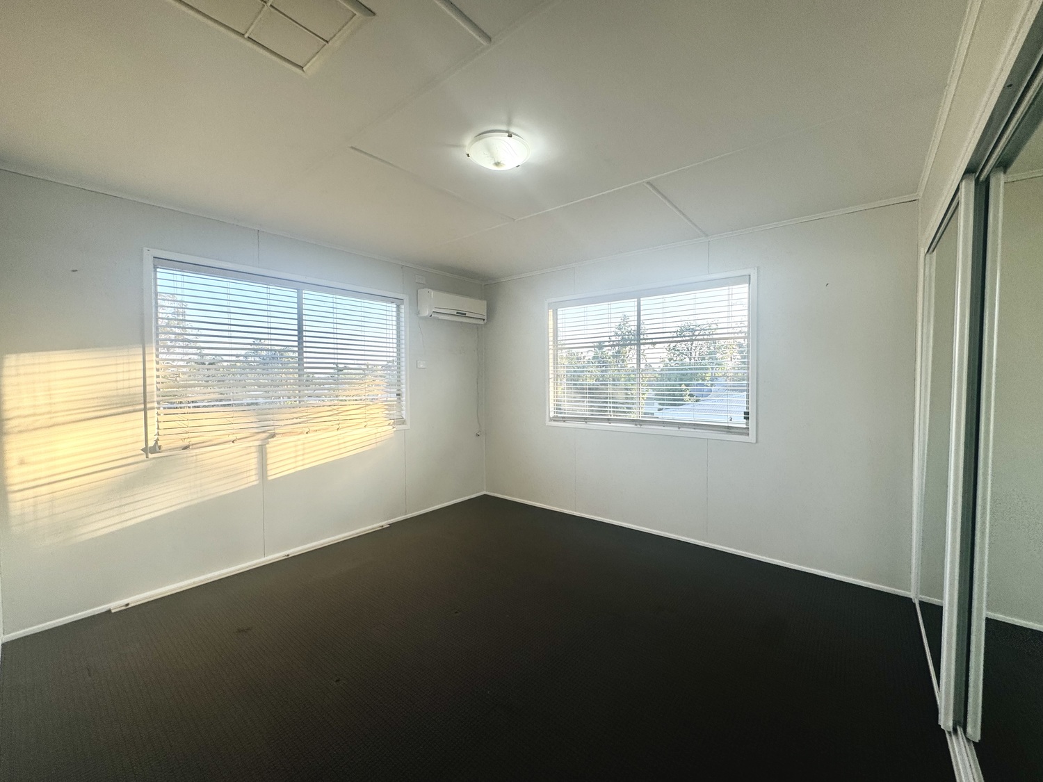 4 HANNAN Drive, Moranbah Sold by Infinity Property Specialists - image 16
