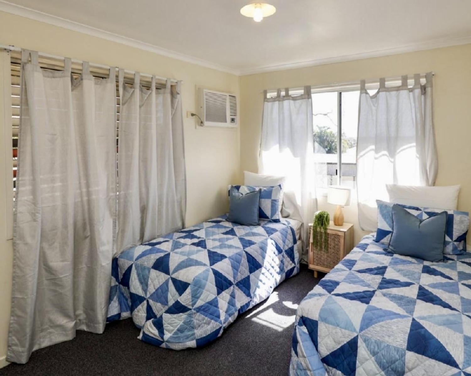 11 MAITLAND Street, Moranbah Sold by Infinity Property Specialists - image 5