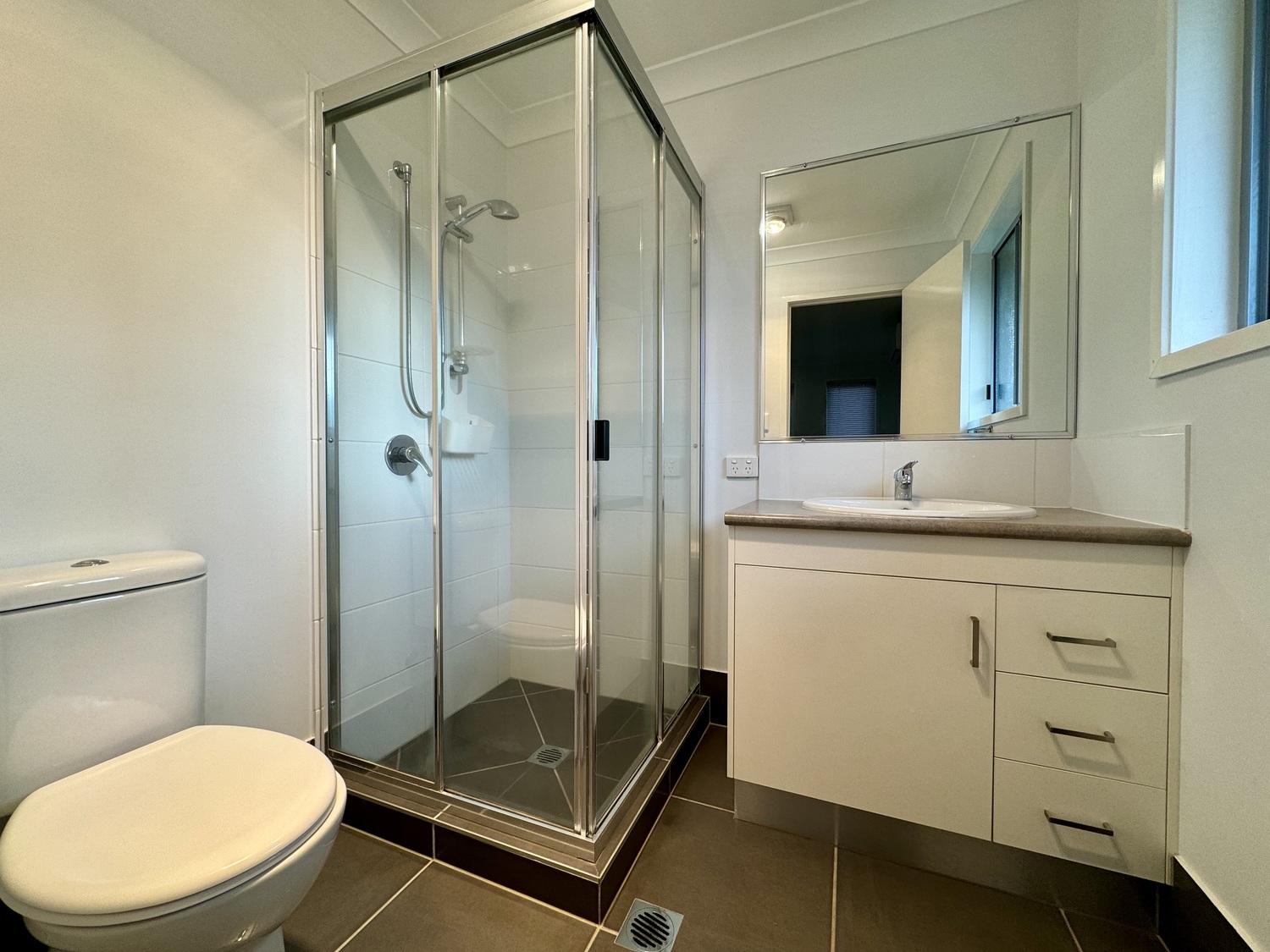 1 FINCH Street, Moranbah Sold by Infinity Property Specialists - image 6