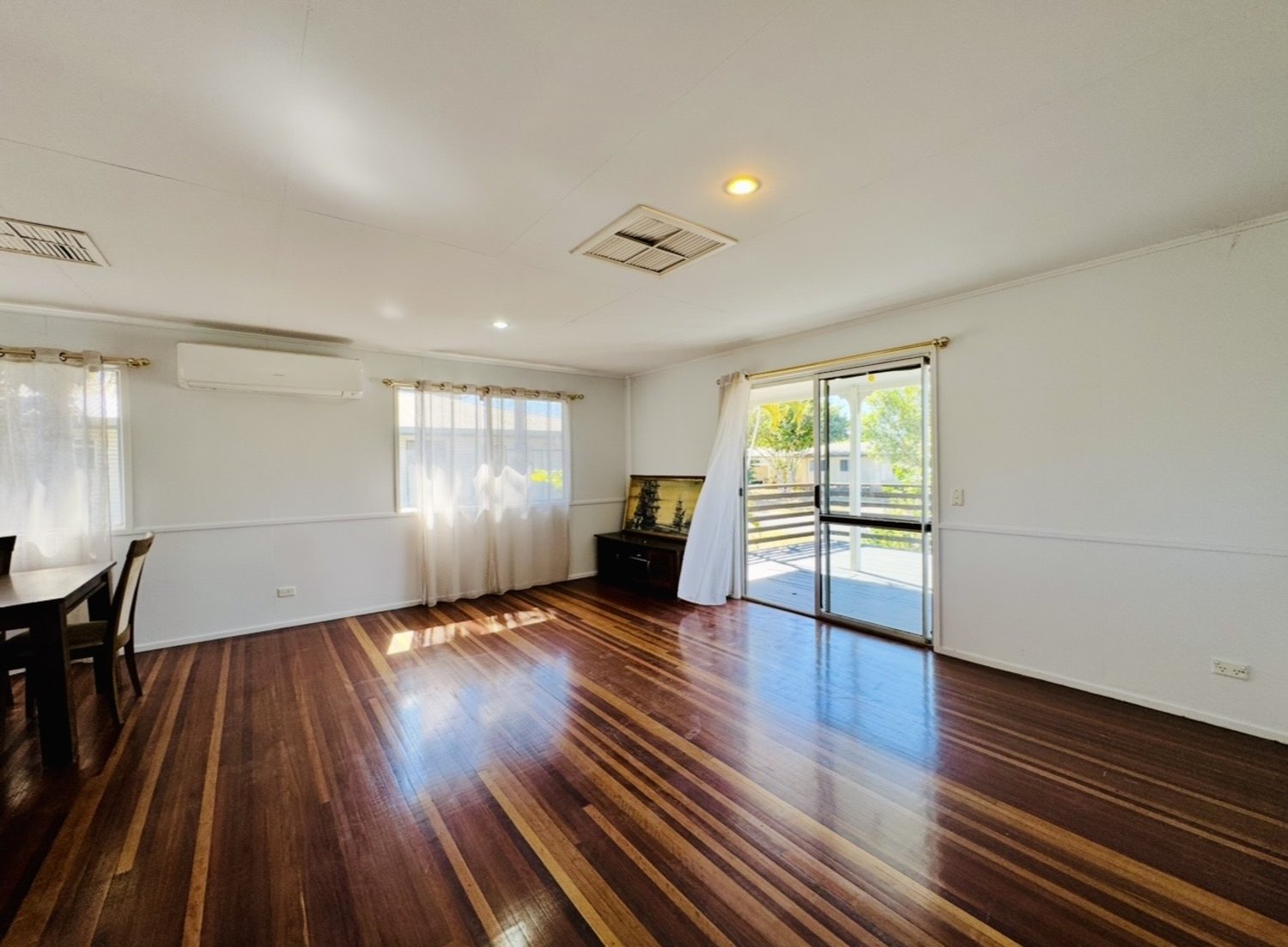 17 MACKAY Street, Moranbah For Sale by Infinity Property Specialists - image 4