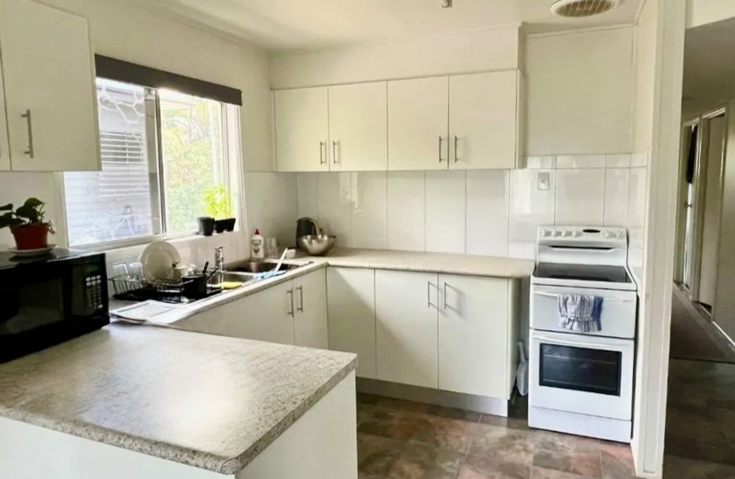 1, 2 And 3/44  KENNEDY Drive, Moranbah For Sale by Infinity Property Specialists - image 28