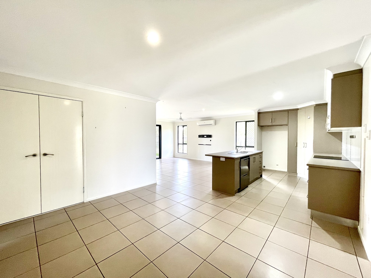 29 LANGFORD Court, Moranbah Sold by Infinity Property Specialists - image 7
