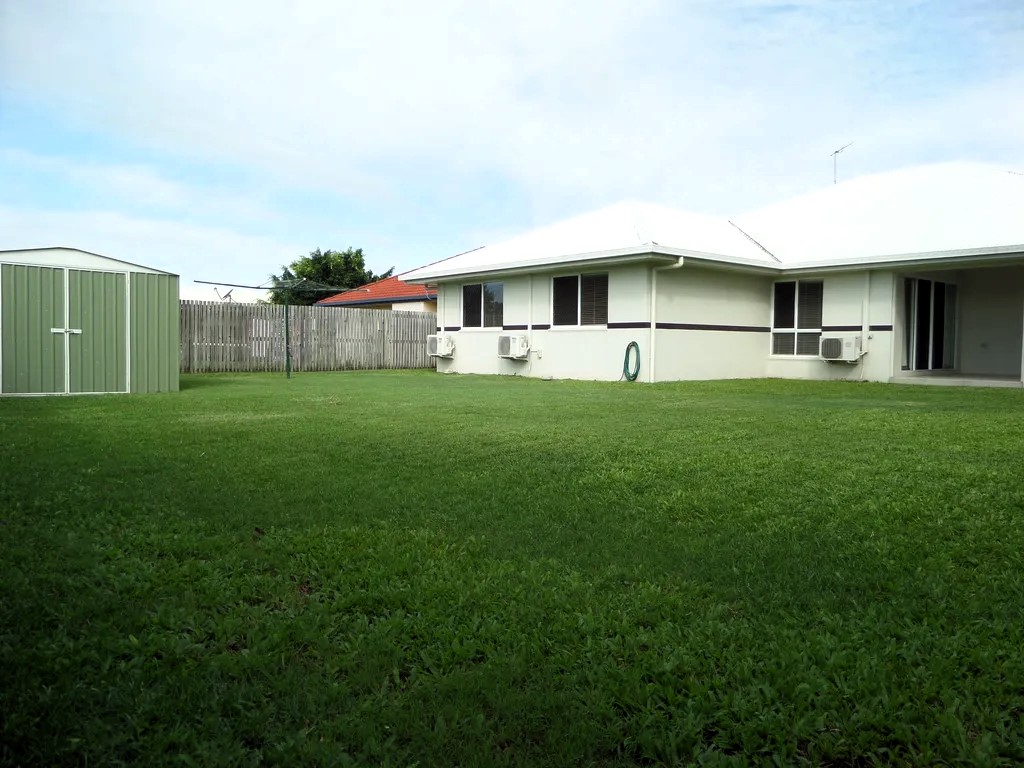 Executive Family Living in Prestigious Glenella