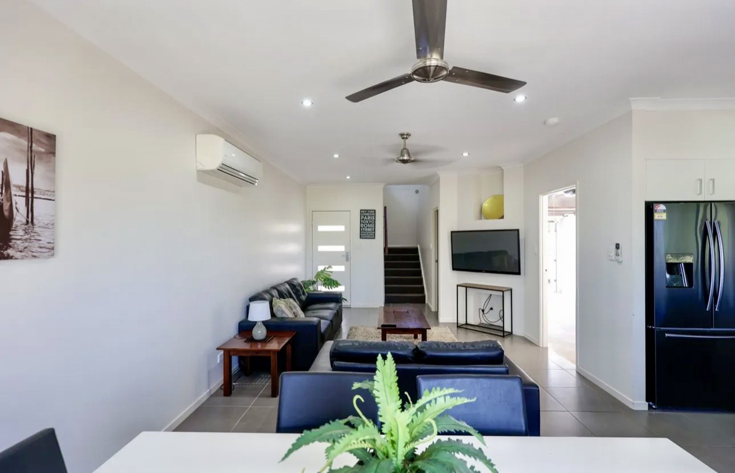 1, 2 And 3/44  KENNEDY Drive, Moranbah For Sale by Infinity Property Specialists - image 10