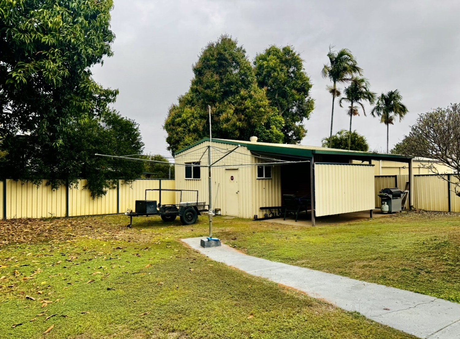 100 MCCOOL Street, Moranbah For Sale by Infinity Property Specialists - image 15