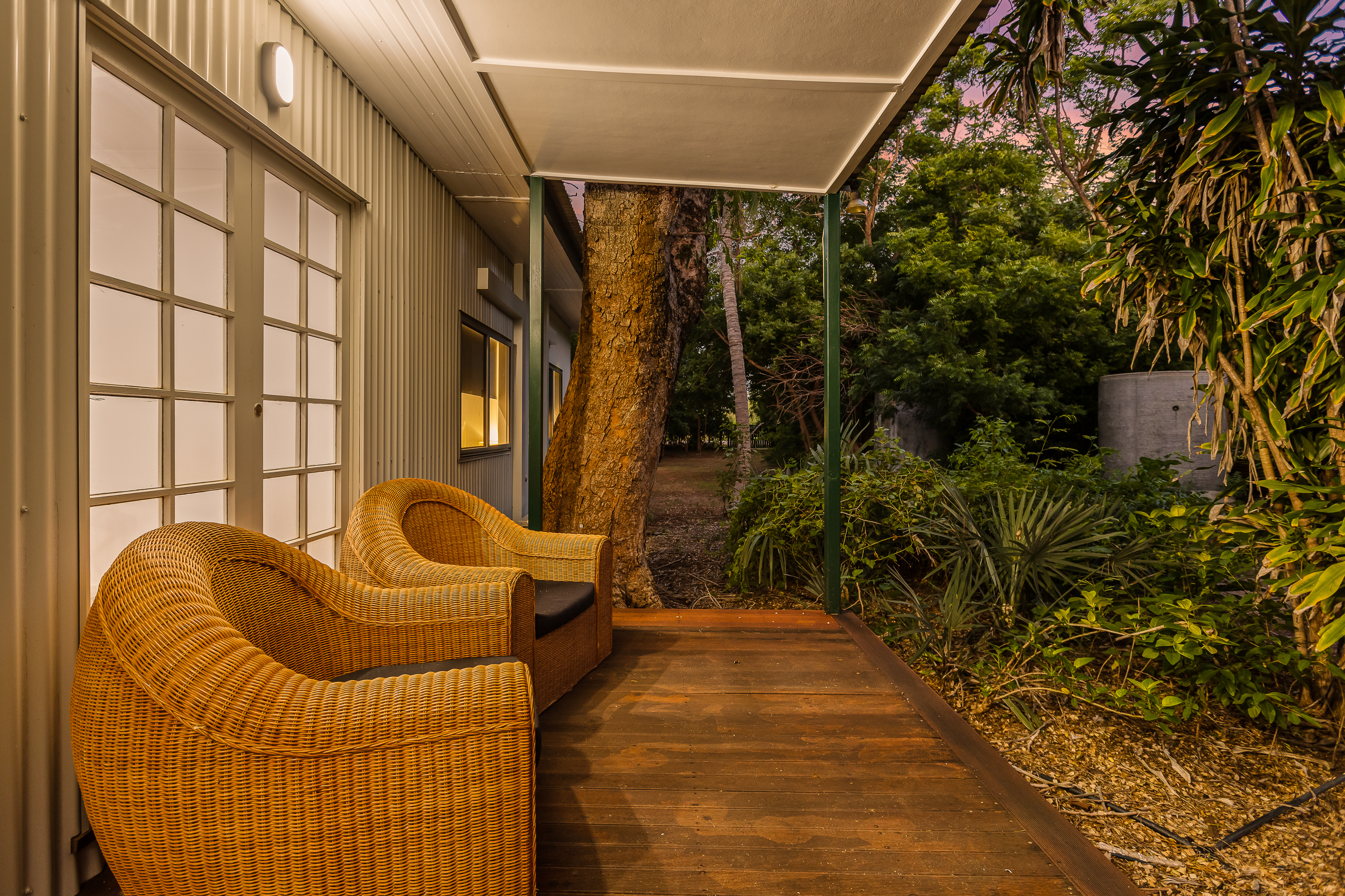 Executive-Style Cottage!